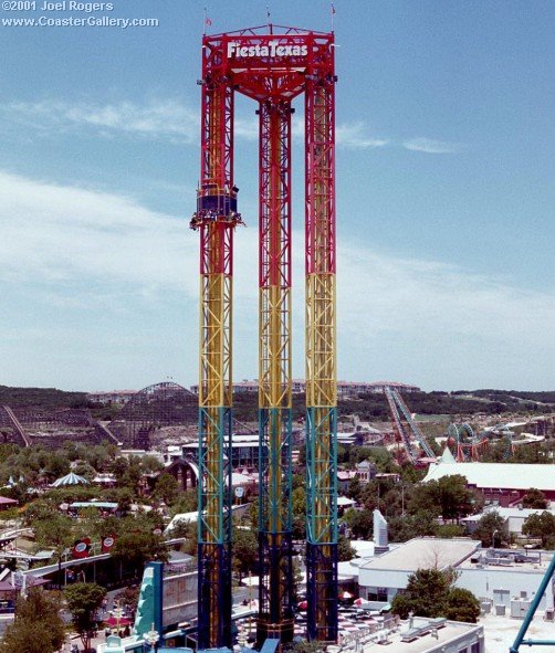 Rattler coaster and Scream drop tower