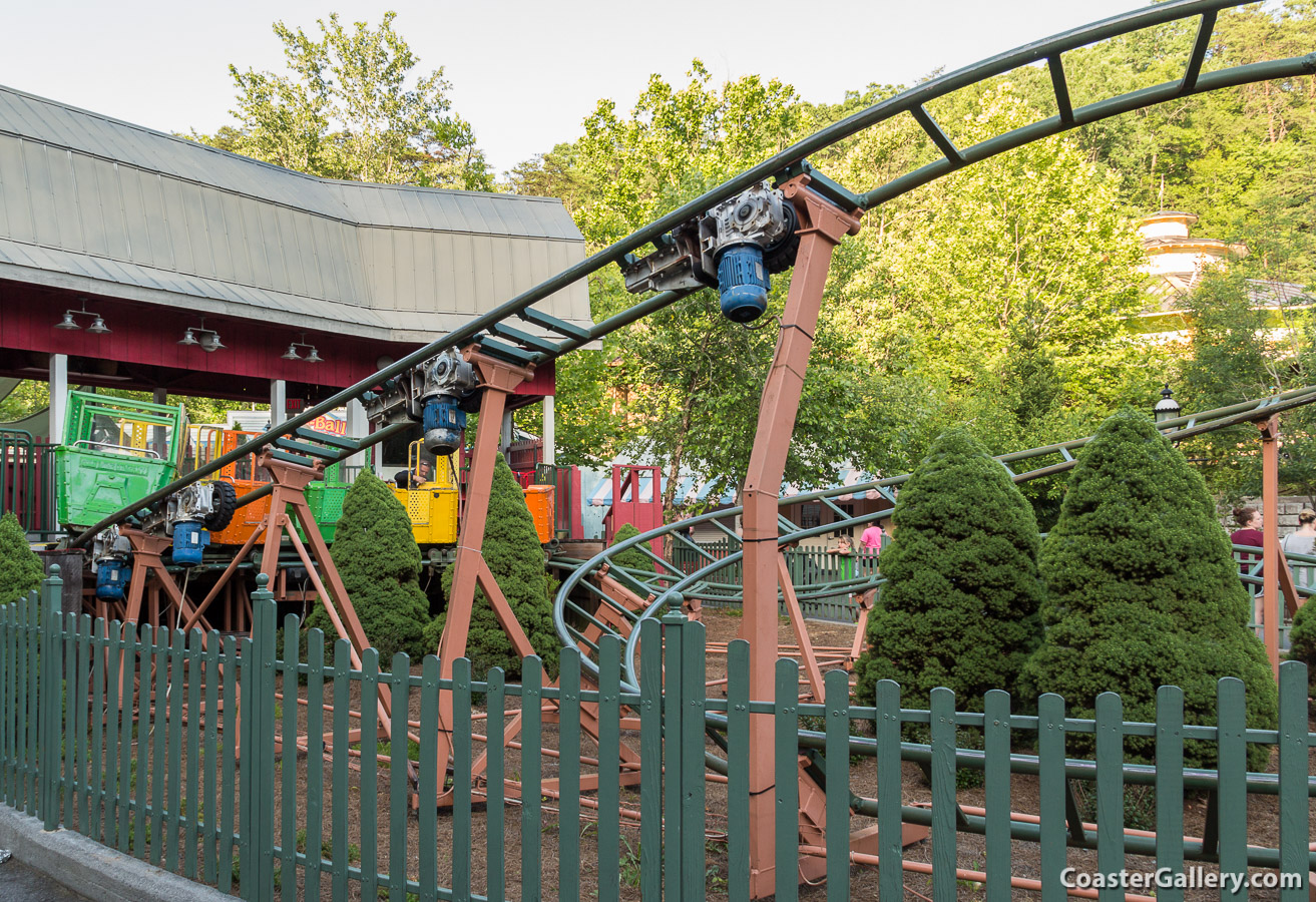 Sideshow Spin roller coaster