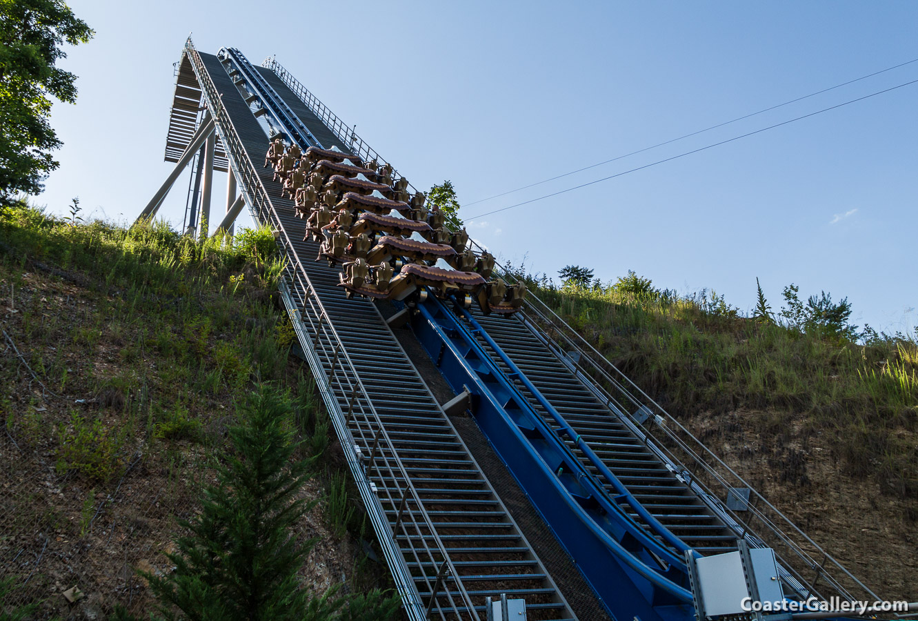 Lift hill and mountain under the Wild Eagle roller coaster