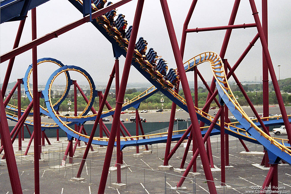 Scream! floorless roller coaster in California