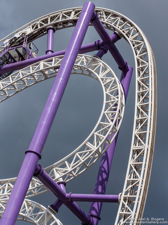 Intamin AG - Insane roller coaster