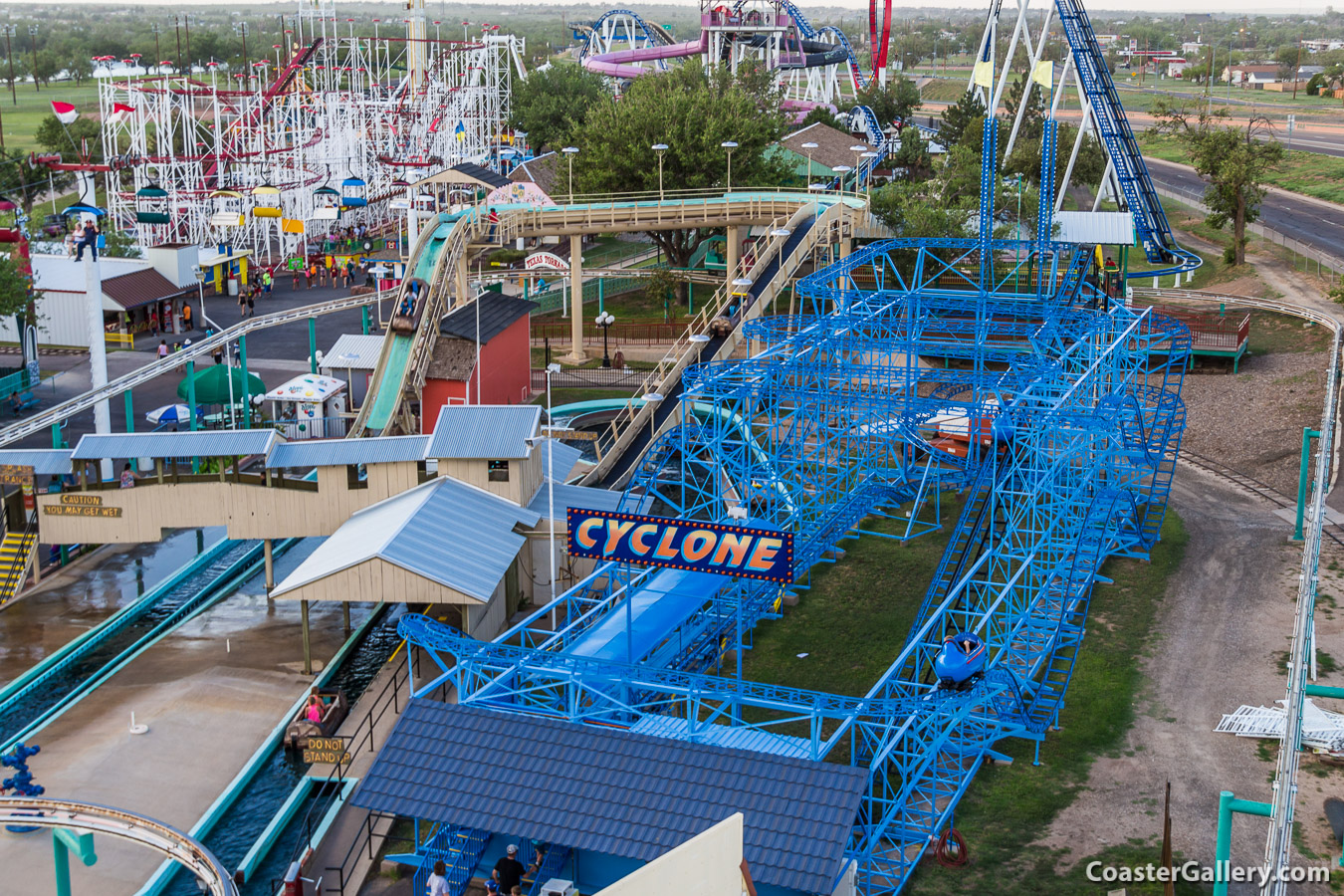 Aerial view of the Wonderland Amusement Park in Amarillo, Texas