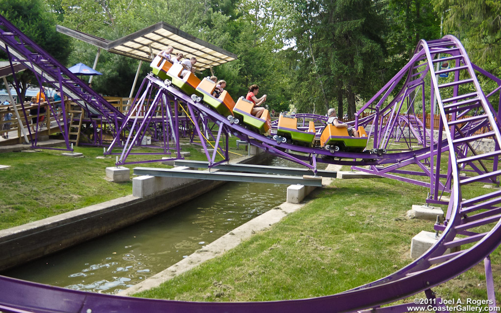 Pictures of small roller coasters in the United States