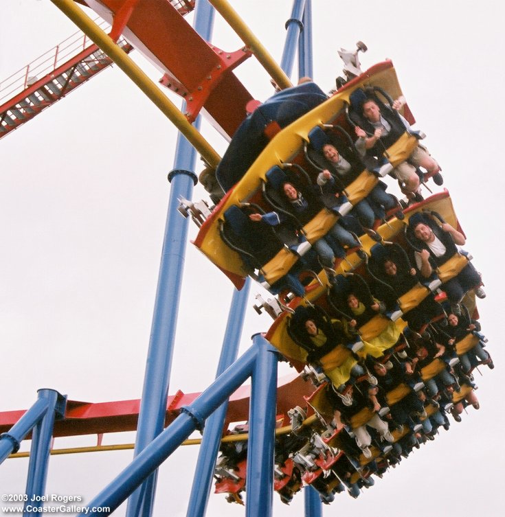 Superman flying coaster