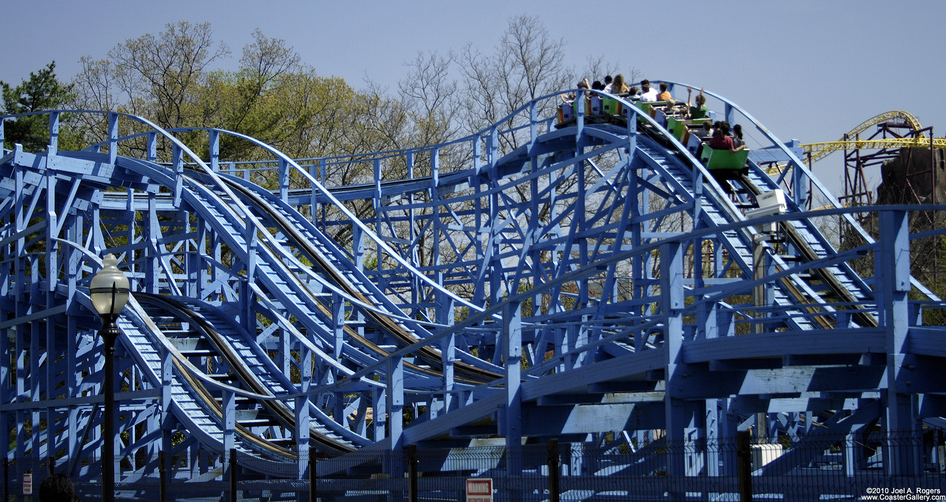 Ghoster Coaster (formerly the Scooby Doo)