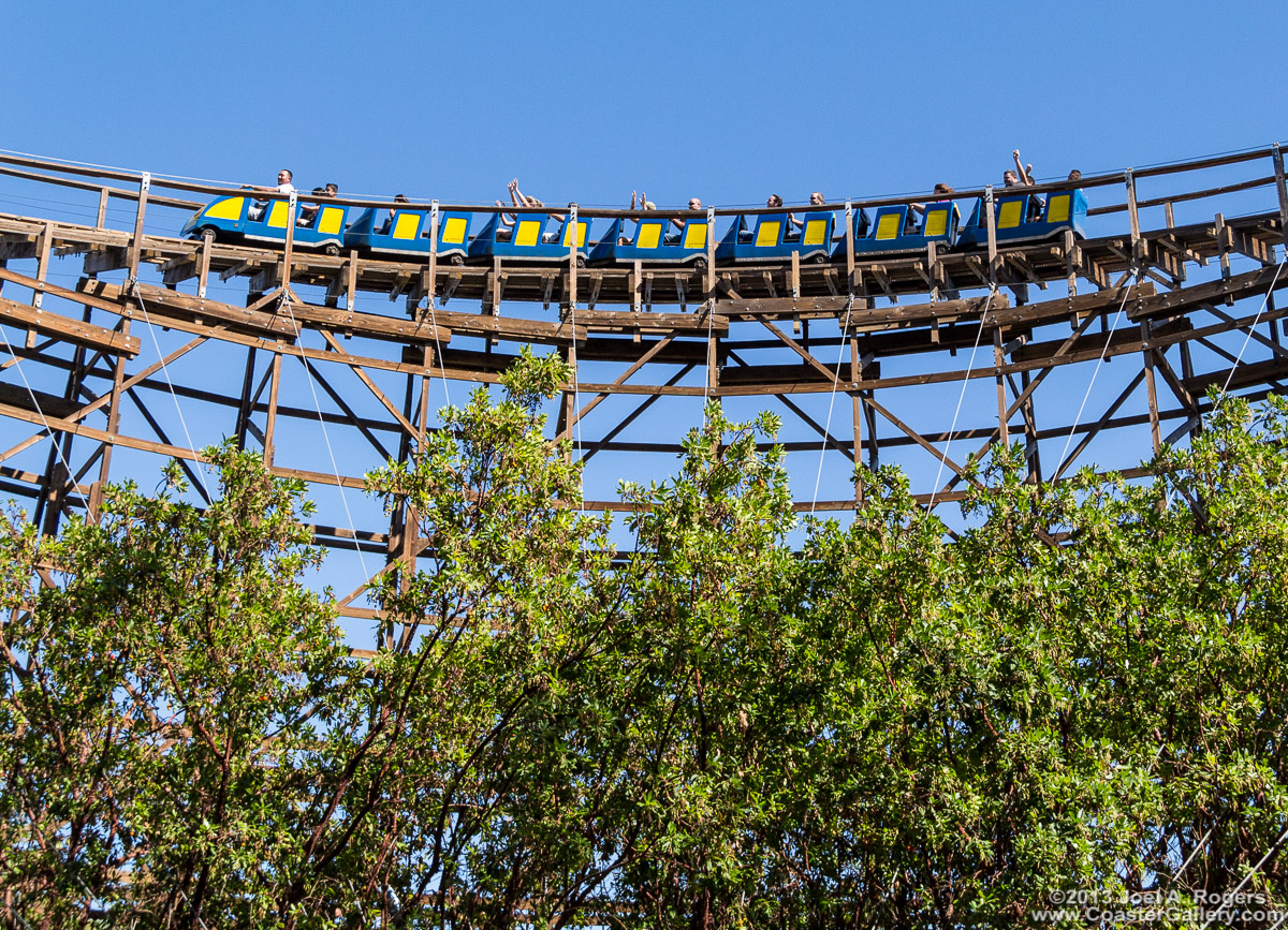 Morgan Manufacturing - wooden roller coaster trains