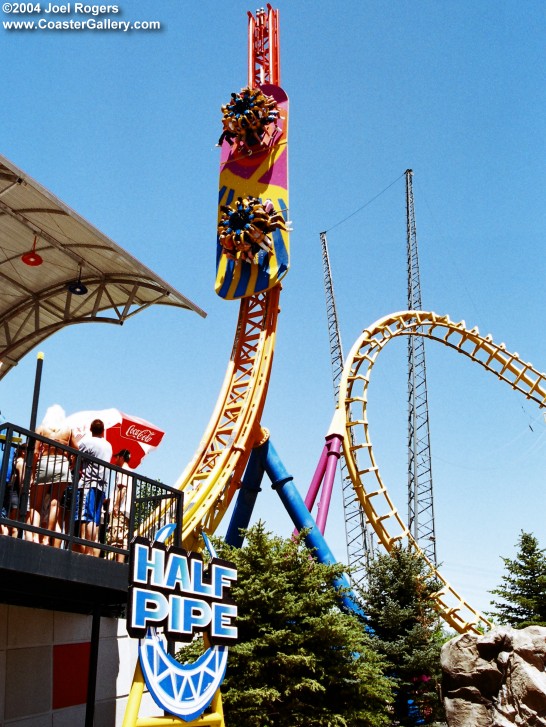 Halfpipe roller coaster
