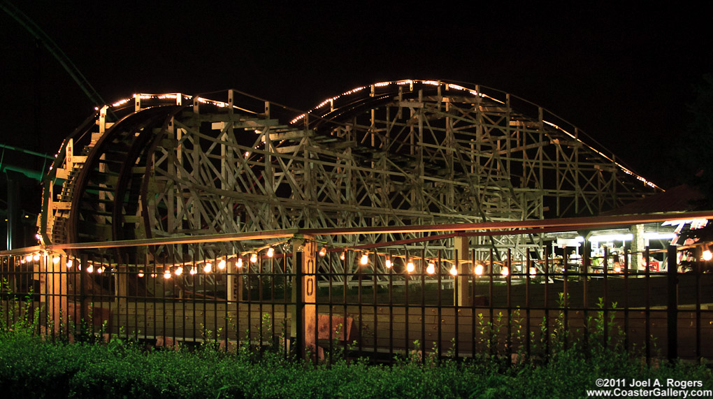 Thunderbolt at night