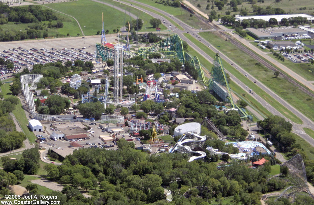 Aerial view of Valleyfair amusment park