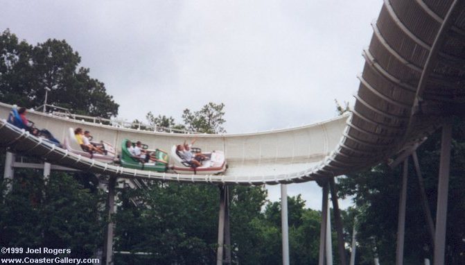 Avalanche bobsled coaster