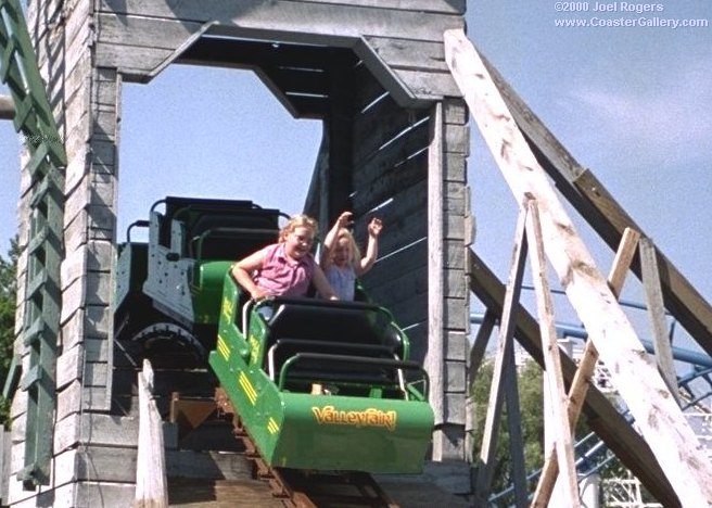 Mild Thing roller coaster at Valleyfair amusement park