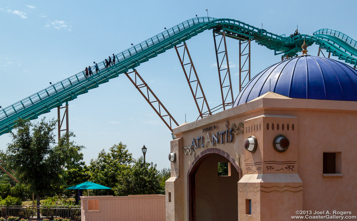 Journey to Atlantis water coaster