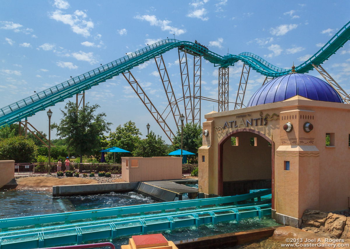 Journey to Atlantis water coaster