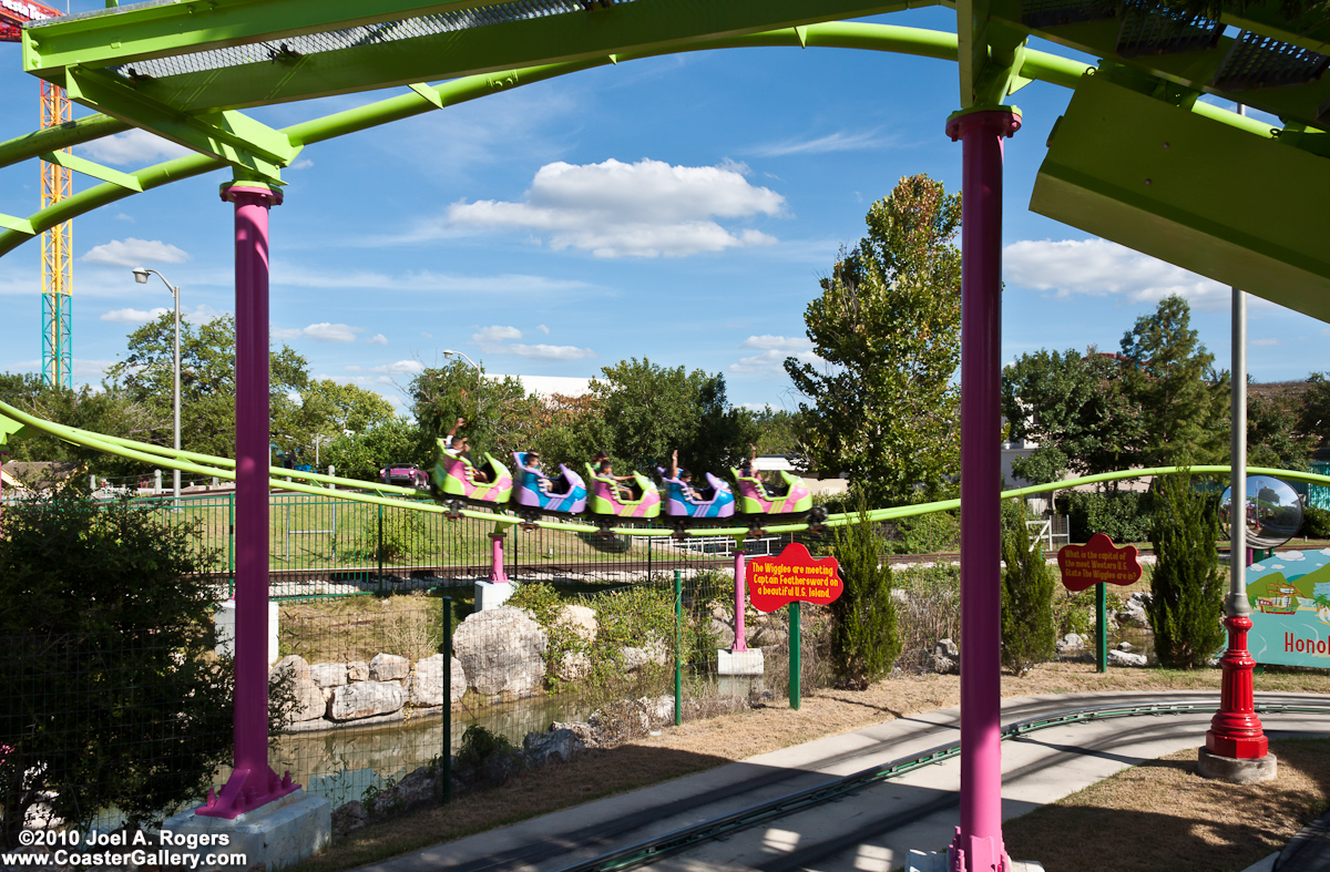 The Wiggles - Vekoma Roller Skater Coaster