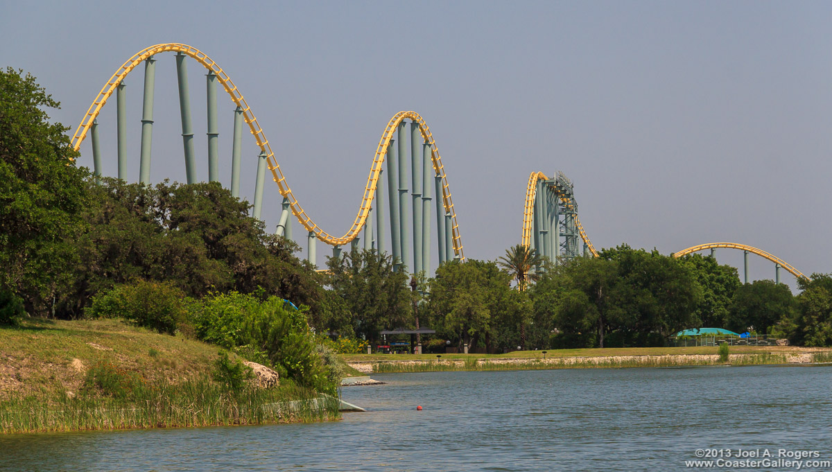 Steel Eel roller coaster at SeaWorld Texas