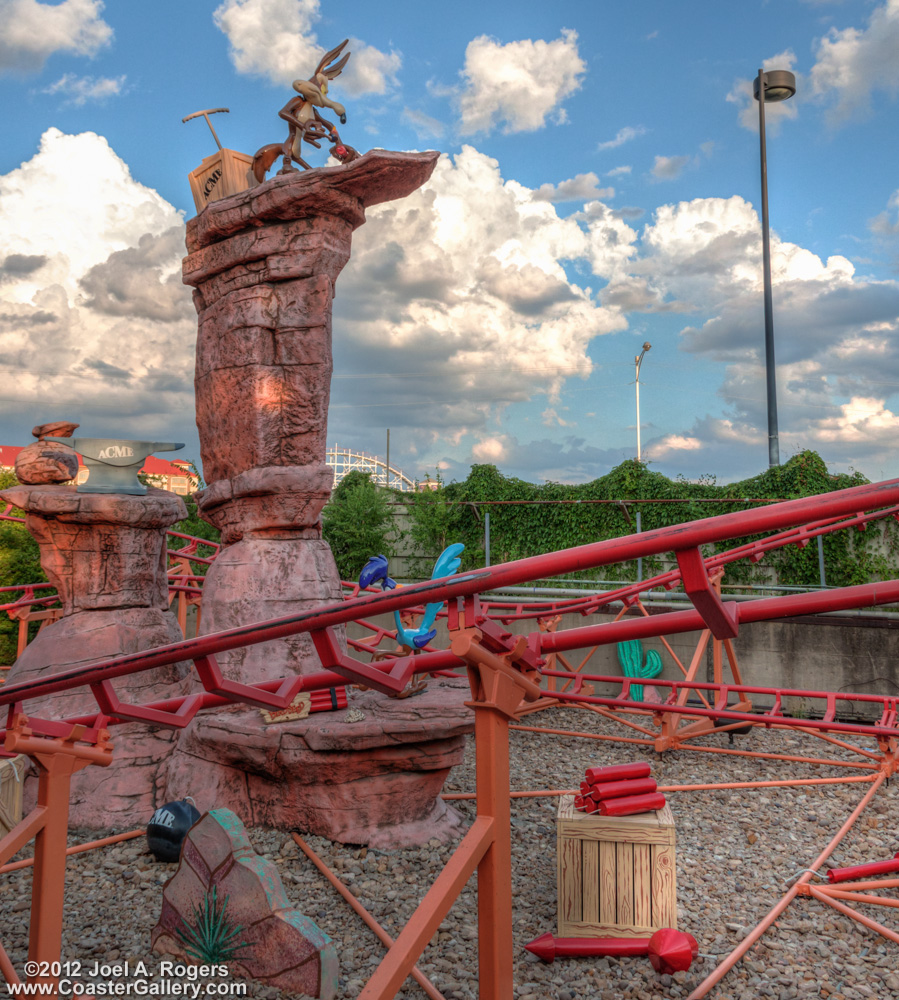 Looney Tunes at Six Flags Over Texas