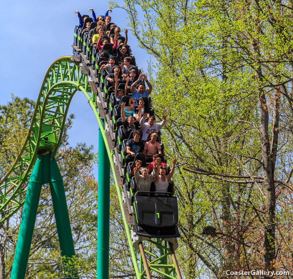 Mind Bender coaster train