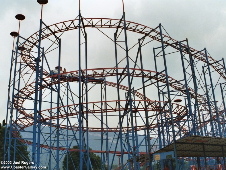 Zyklon at DelGrosso's Amusement Park