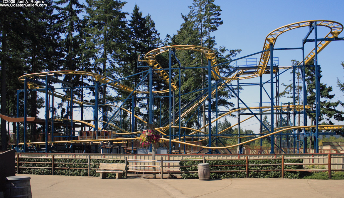 Klondike Gold Rusher wild mouse coaster