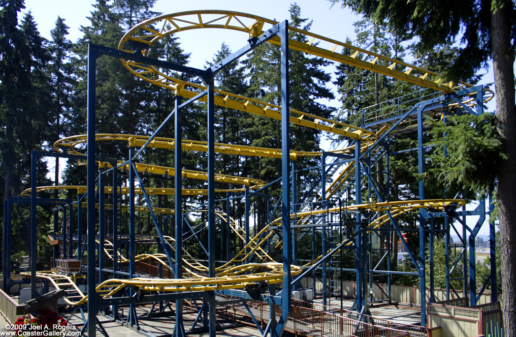 Klondike Gold Rusher wild mouse coaster