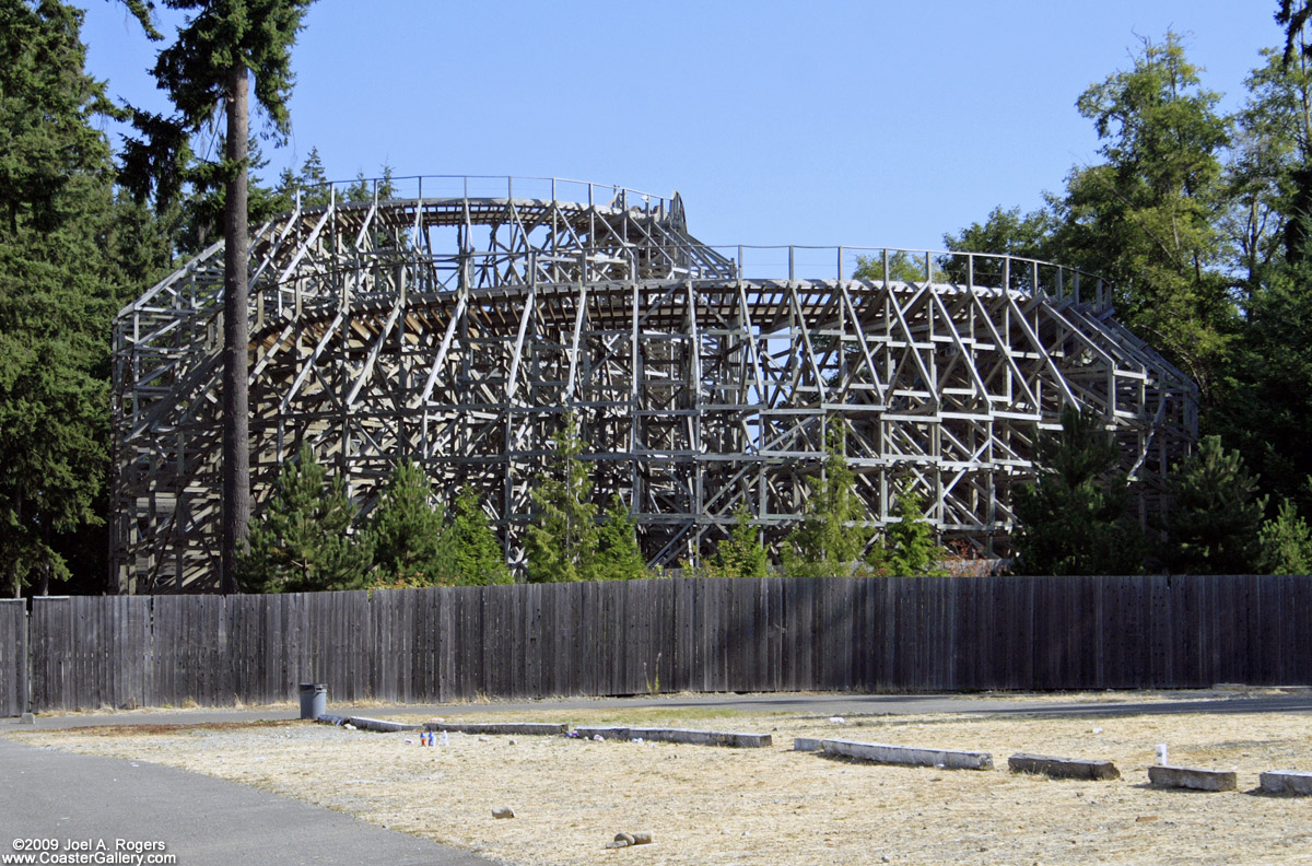 Timberhawk: Ride of Prey wood roller coaster near Seattle, Washington