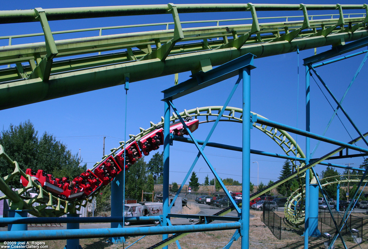 Wild Thing at looping roller coaster