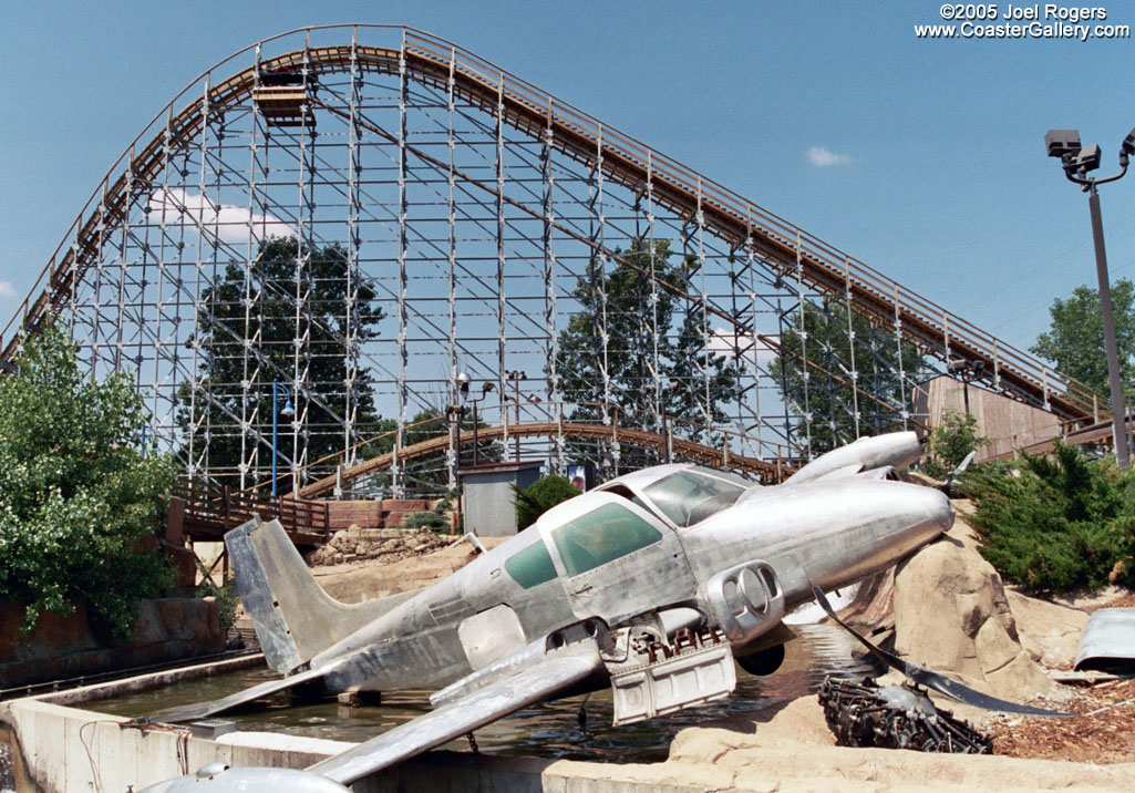 A plane crash by a roller coaster