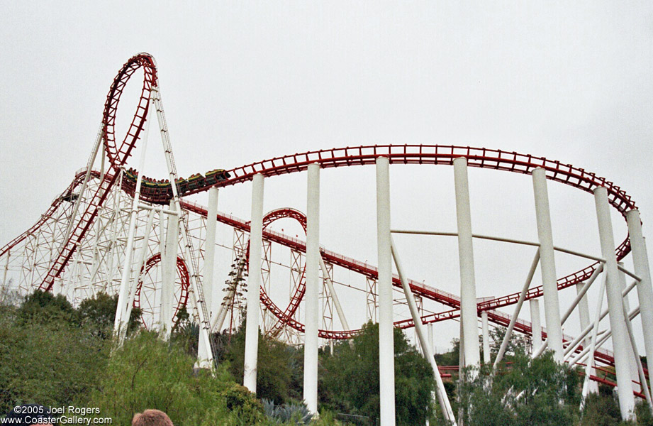 Viper roller coaster at Six Flags Magic Mountain