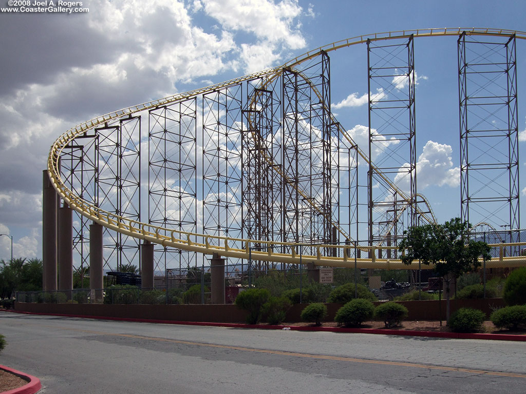 Arrow Dynamics roller coasters