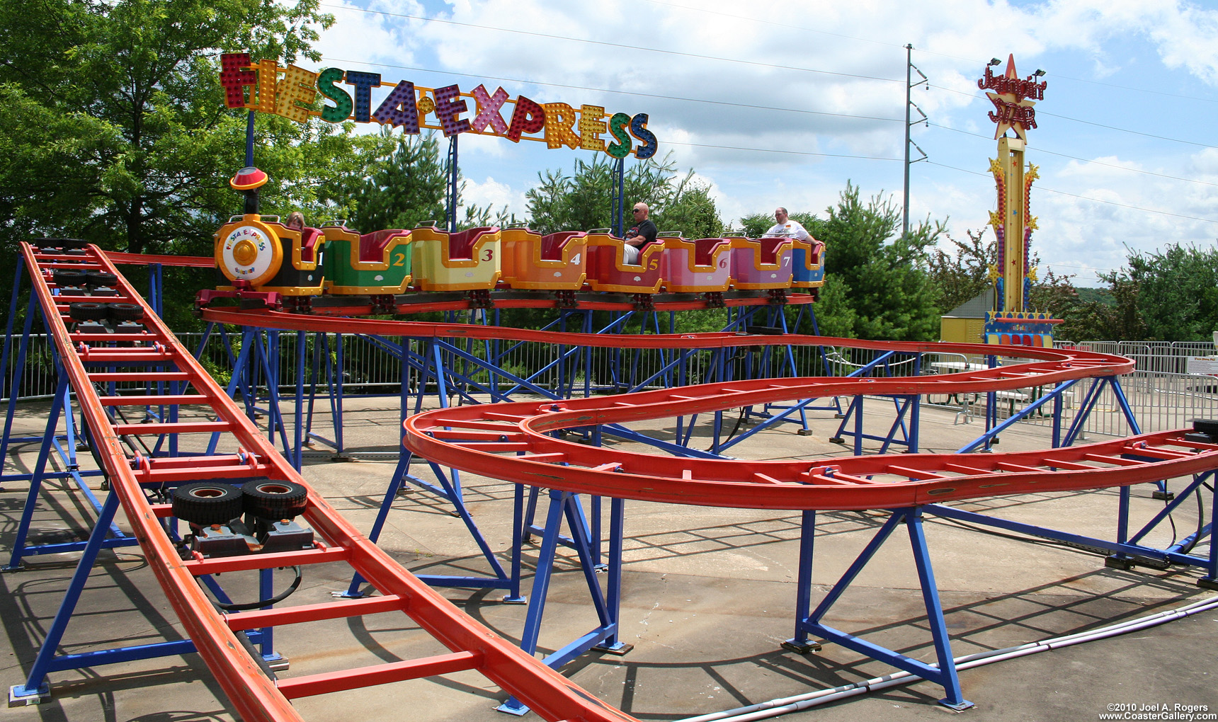 Funny picture of the Fiesta Express roller coaster