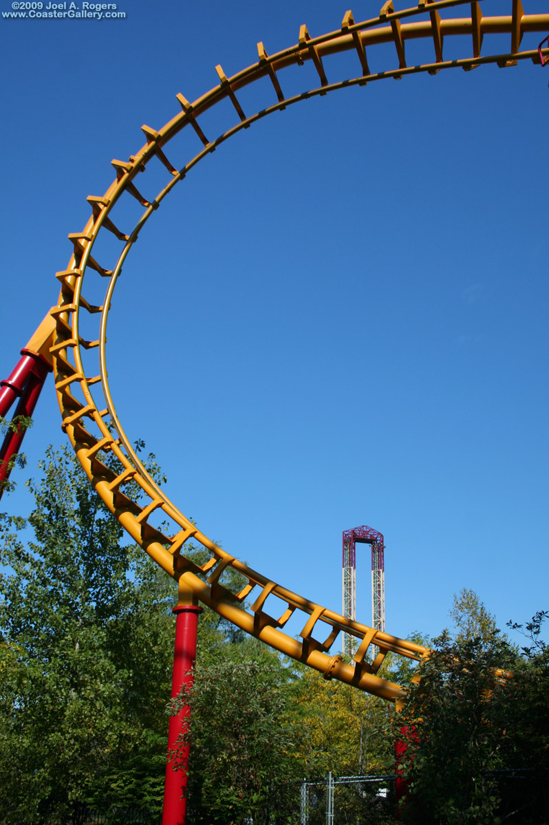 Boomerang Coast to Coaster and Sasquatch.