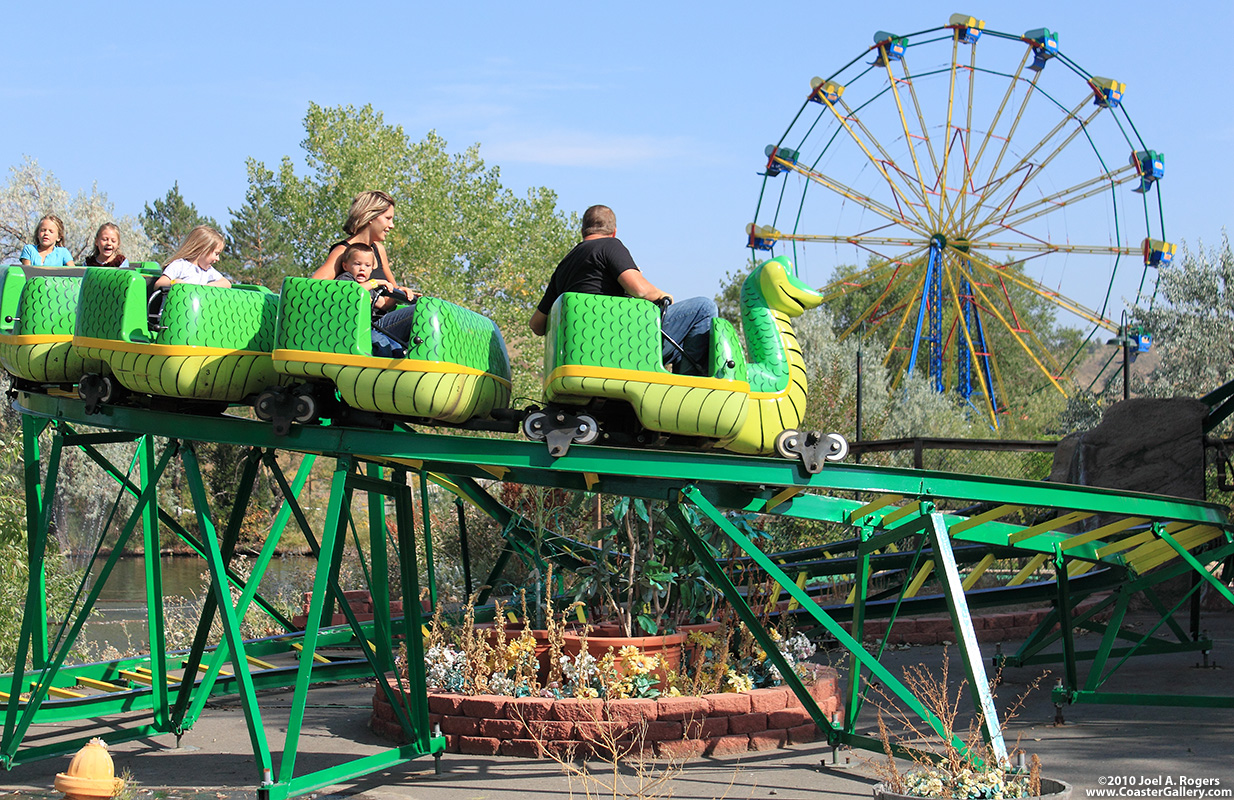 Fish 'n Farm at Heritage Square 