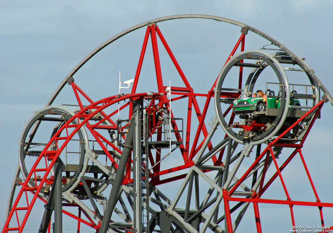 Round About's strange lift mechanism