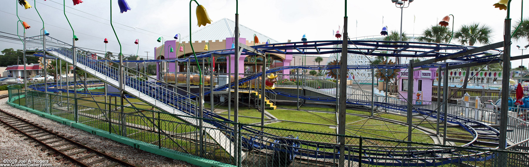 Family Coaster at the Family Kingdom