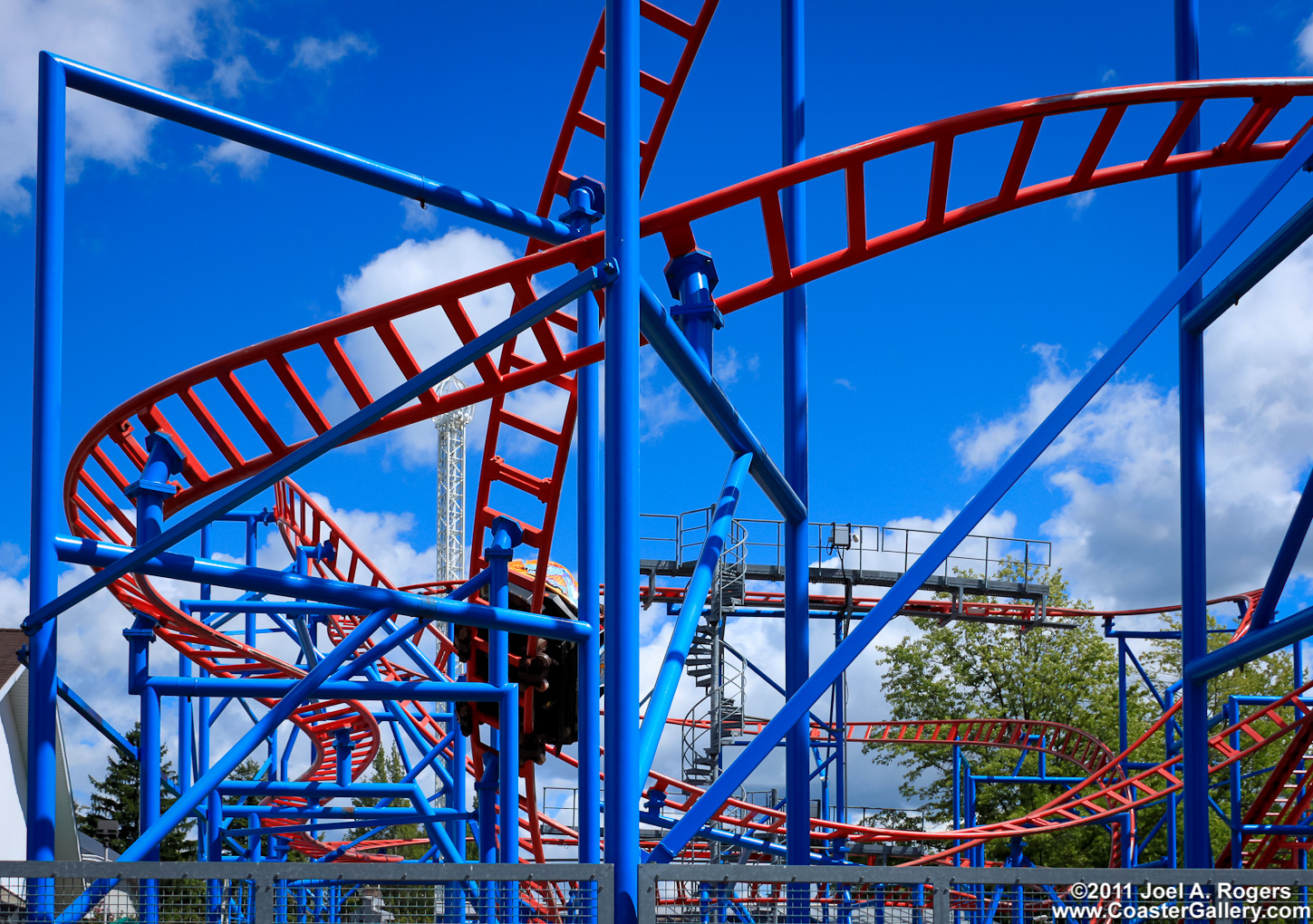 Spinning coaster built by the Maurer Sohne company