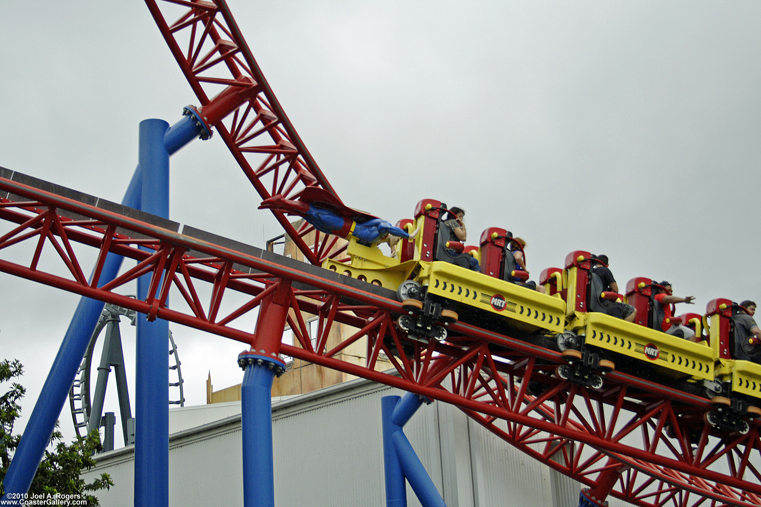 Superman Escape roller coaster