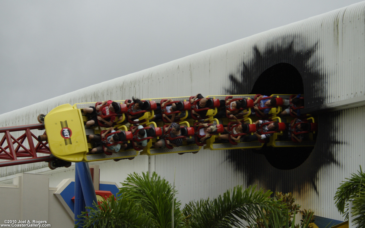 Superman Escape roller coaster