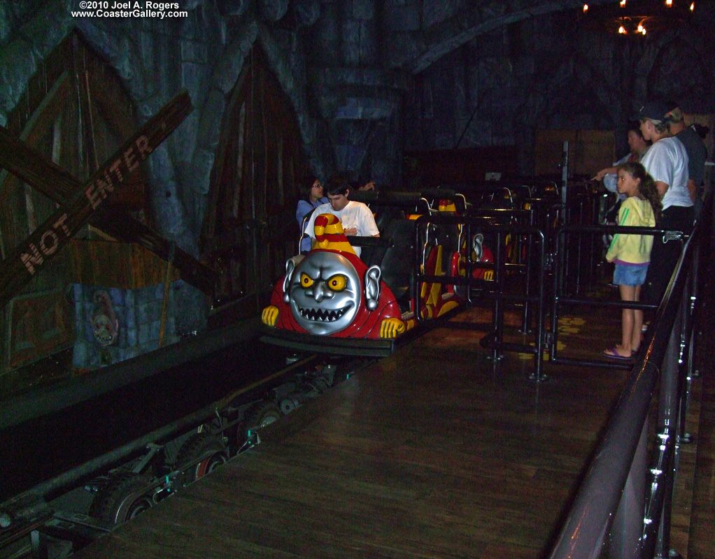 Scooby Doo Spooky Coaster at Warner Bros. Movie World Australia