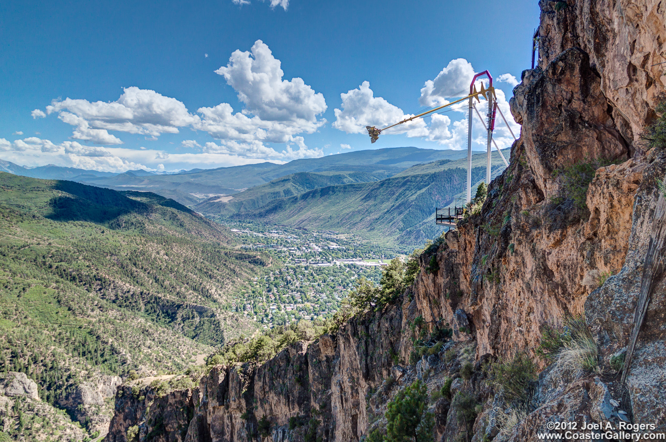 Giant Canyon Swing