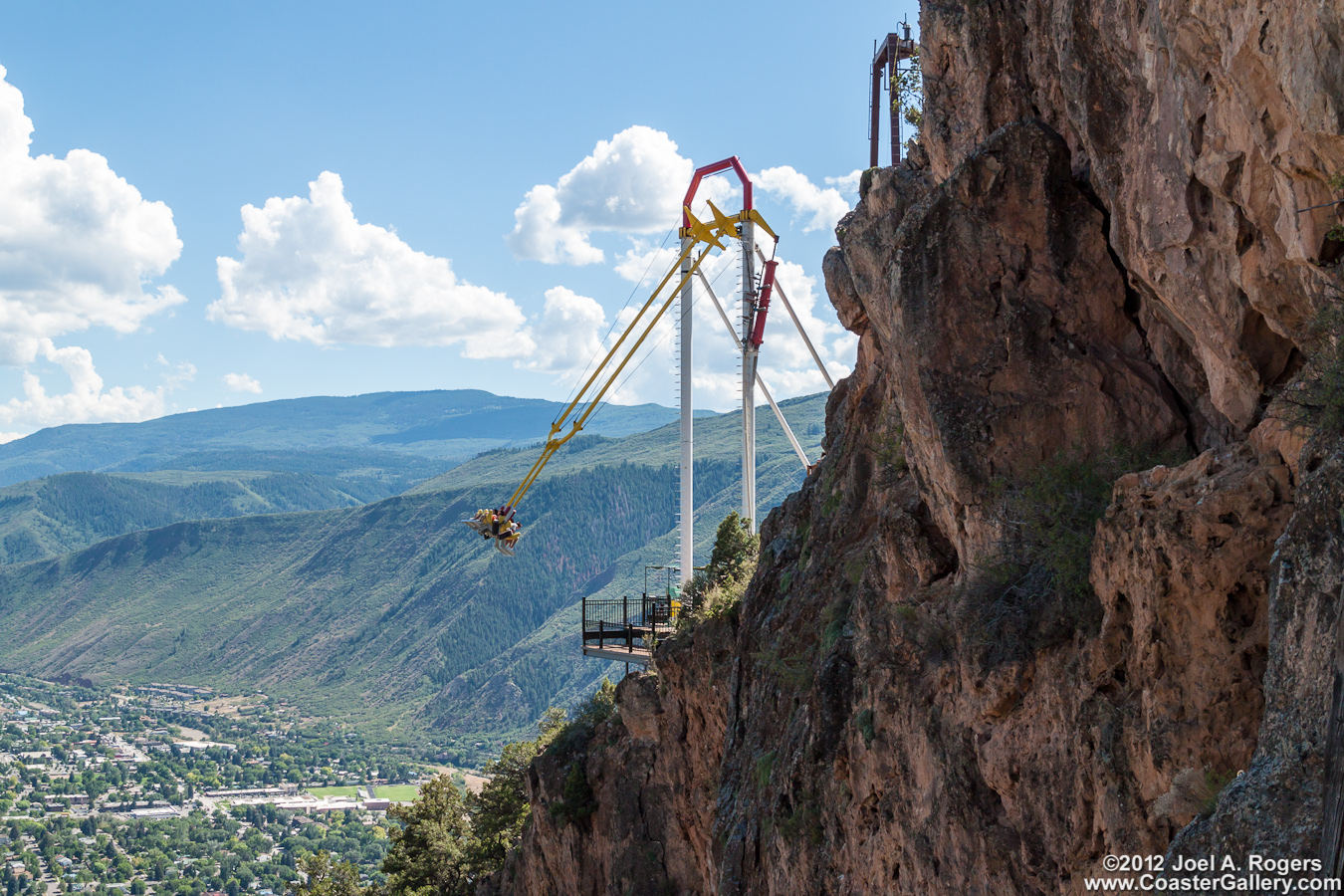 Giant Canyon Swing