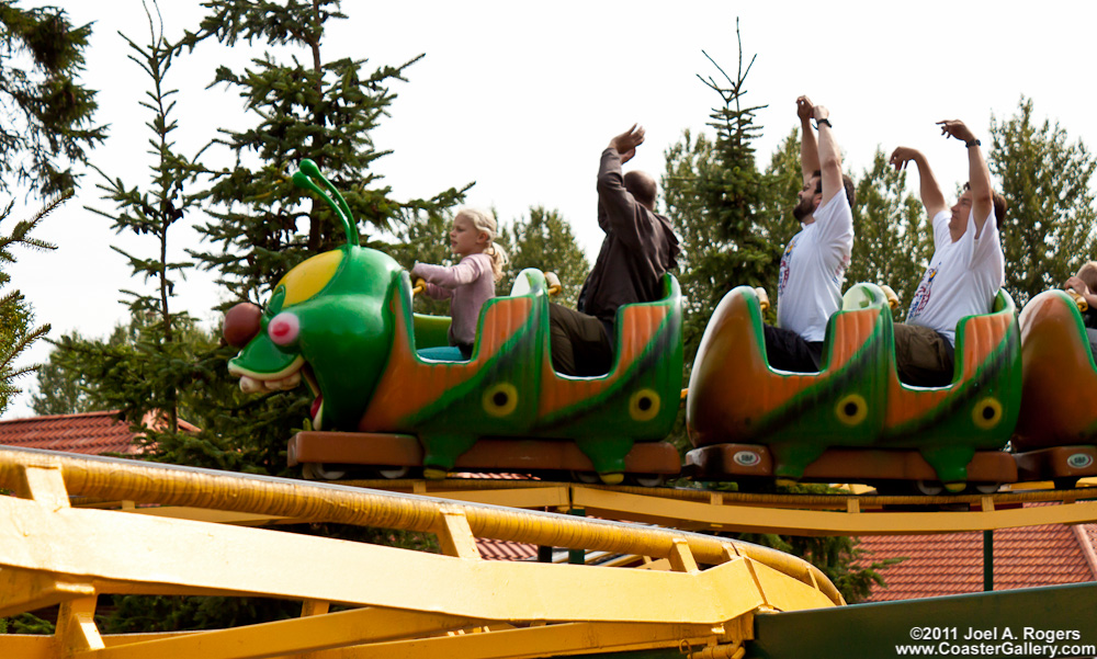 Karlo's Taxi - Wacky Worm at Djurs Sommerland