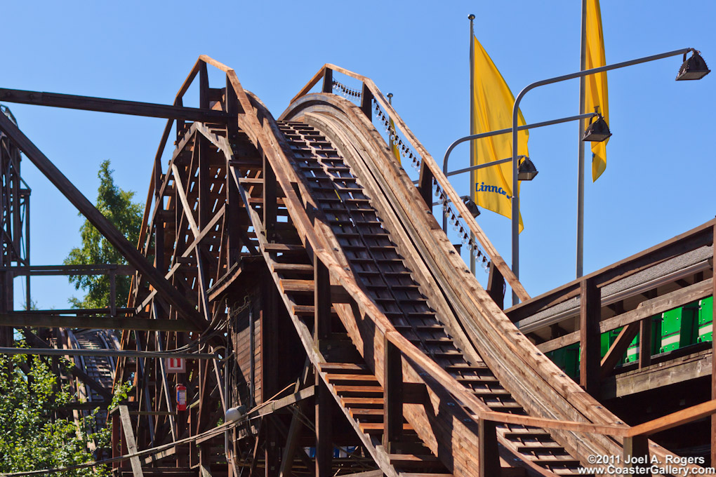 Side Friction roller coaster