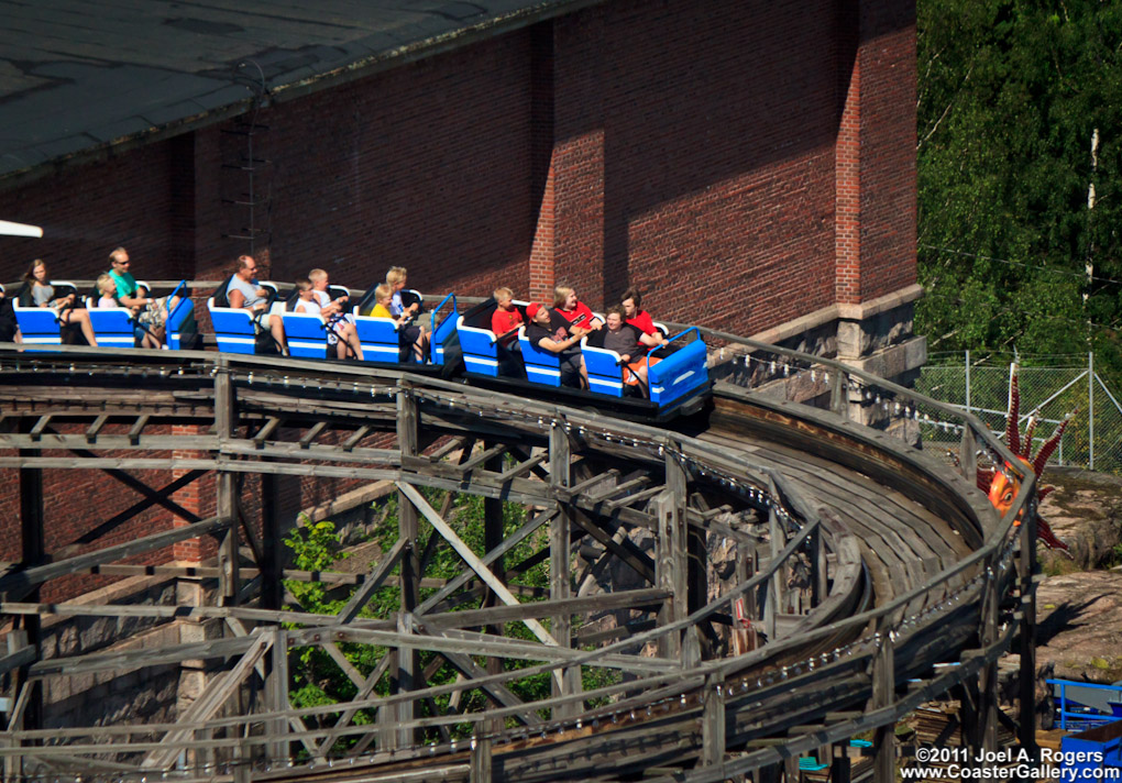 A sixty-year-old roller coaster!