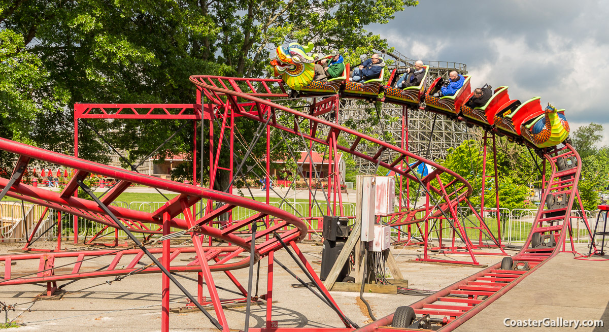 Spiral lift hill on the Dragon Roller Coaster