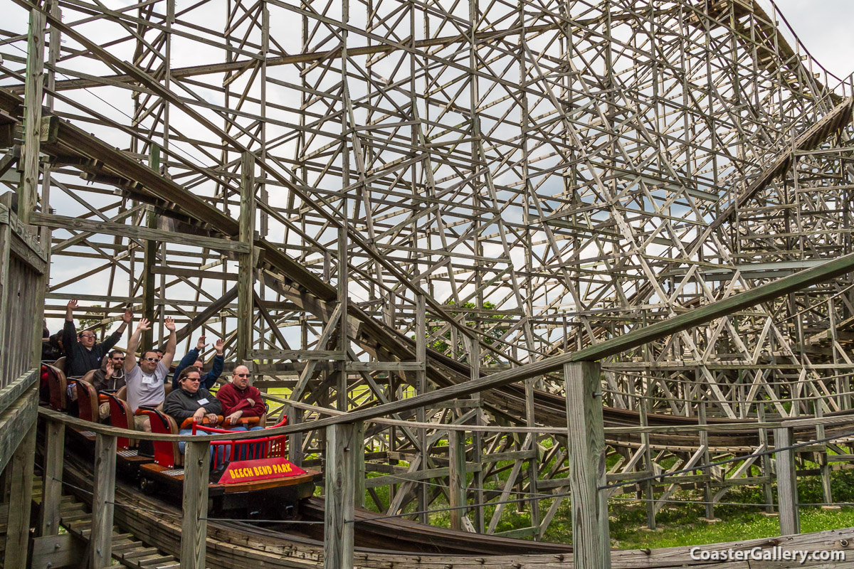 Kentucky Rumbler station fly-by