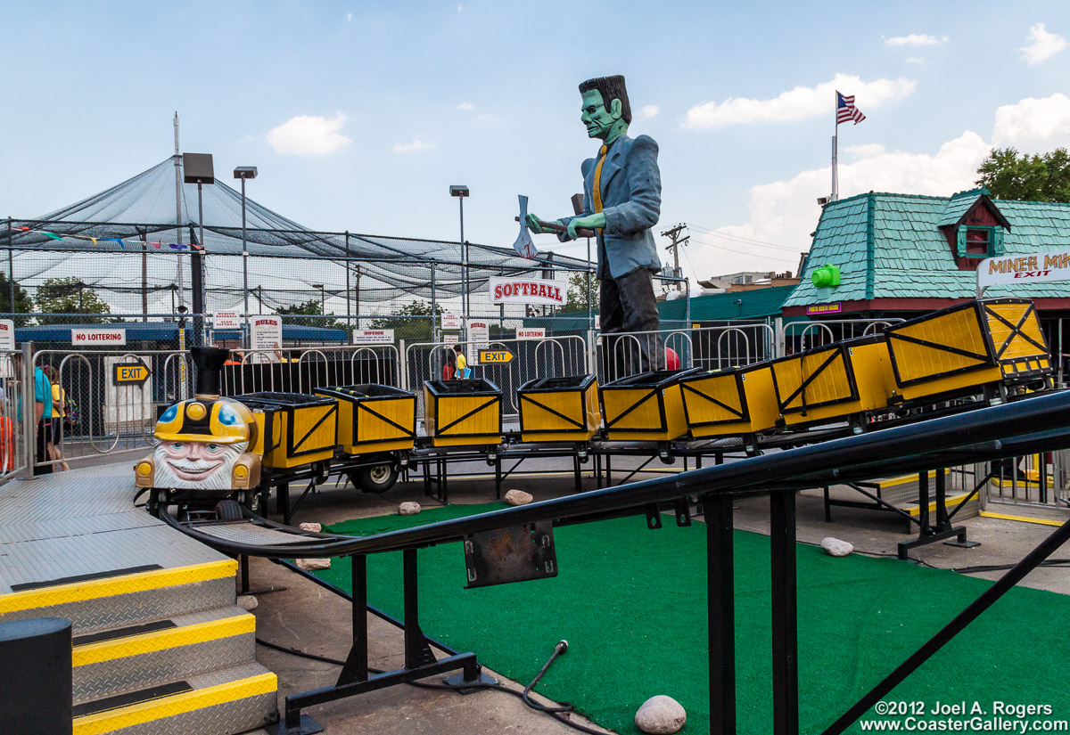 Haunted Trails family entertainment center