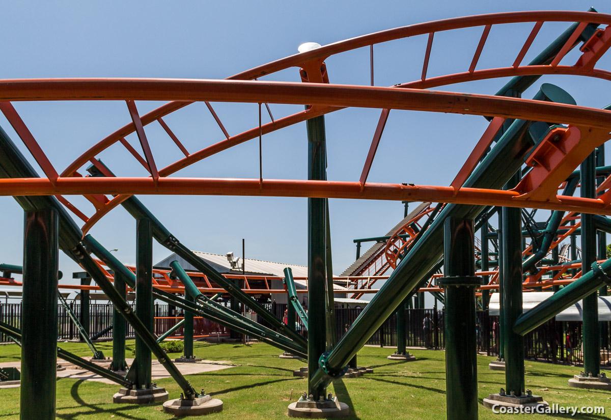 Steel Lasso at Frontier City