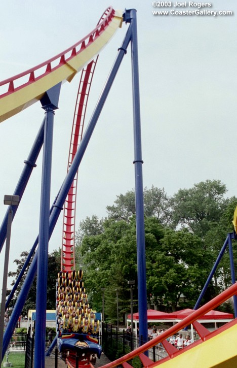 Mantis B&M Stand-Up roller coaster going through a loop