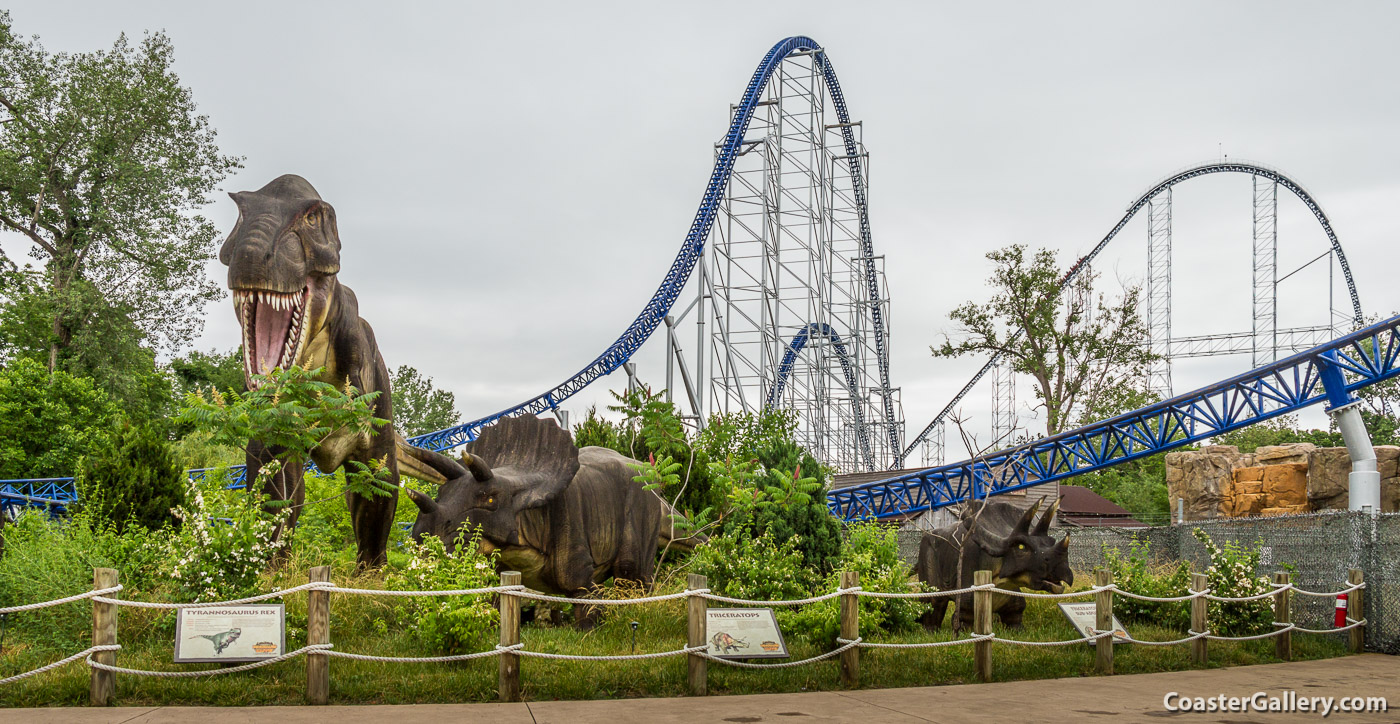 Elevator lift hill and Dinosaurs Alive!