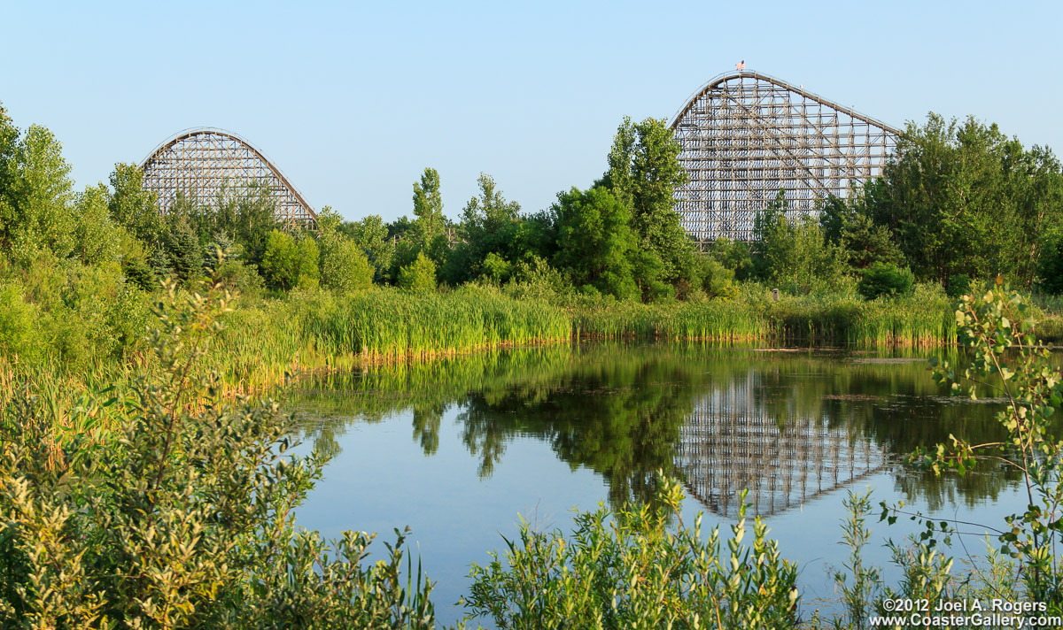 Roller coaster news and information